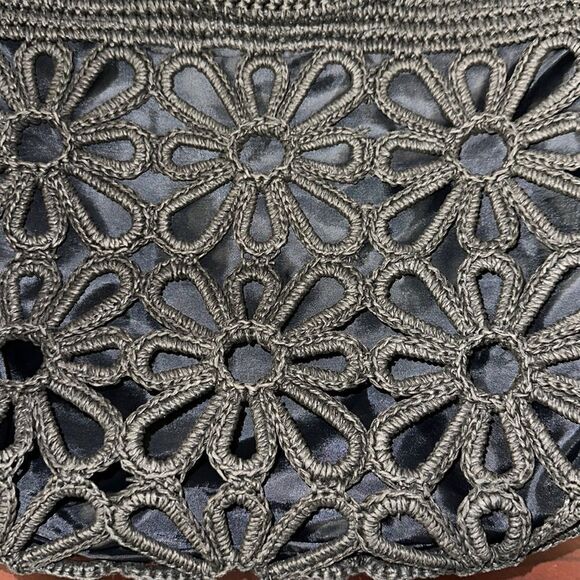 Stunning Black High Quality Macrame Floral Bamboo Handles Bag Purse - Picture 8 of 9